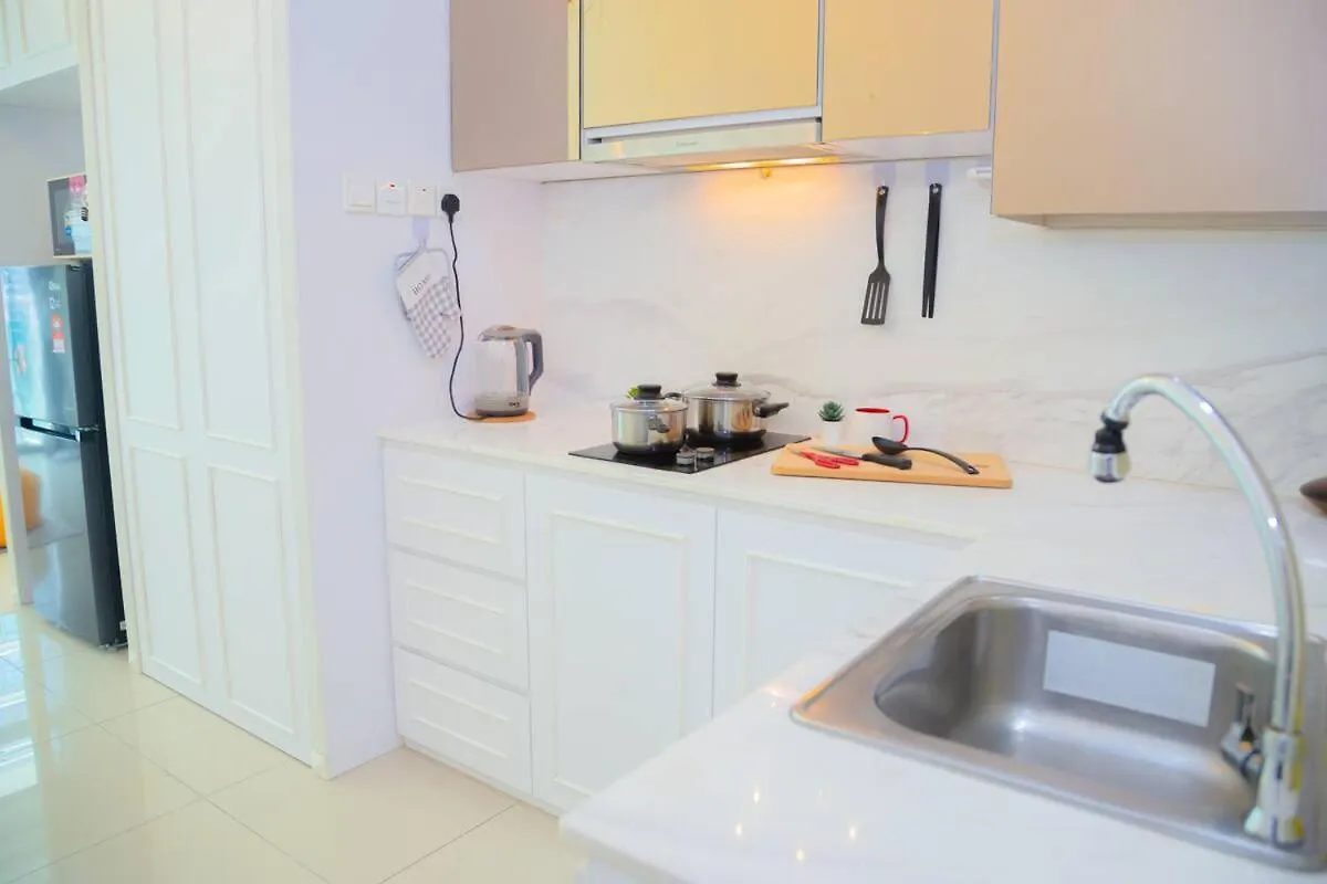 -Garden View- Mount Austin Aeon Ikea 10 Mins - A13A Apartment Johor Bahru