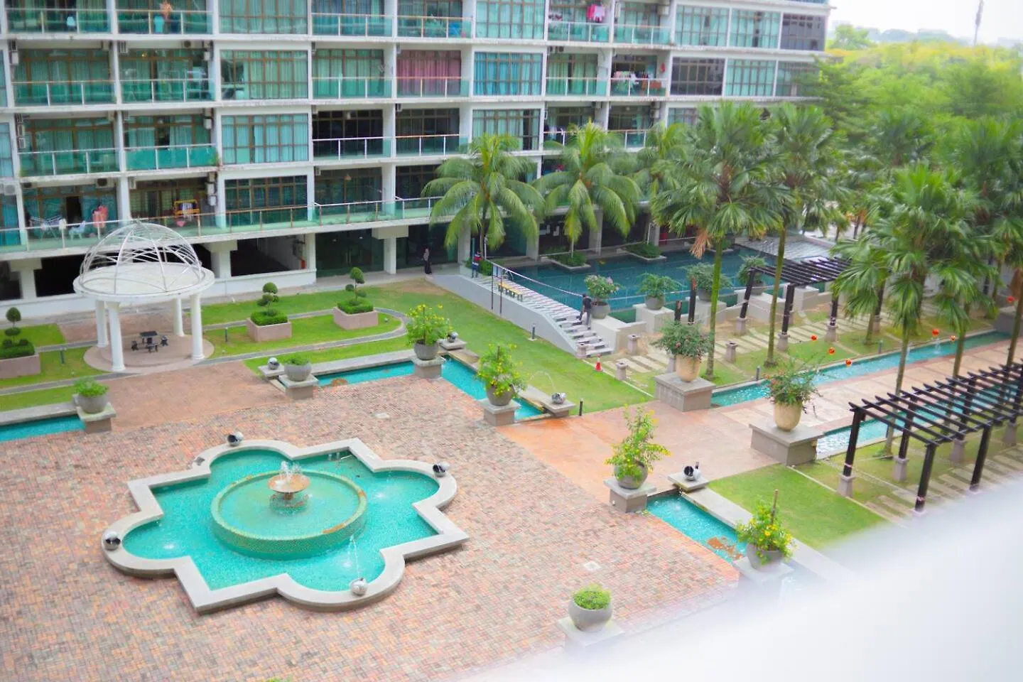 -Garden View- Mount Austin Aeon Ikea 10 Mins - A13A Apartment Johor Bahru Malaysia